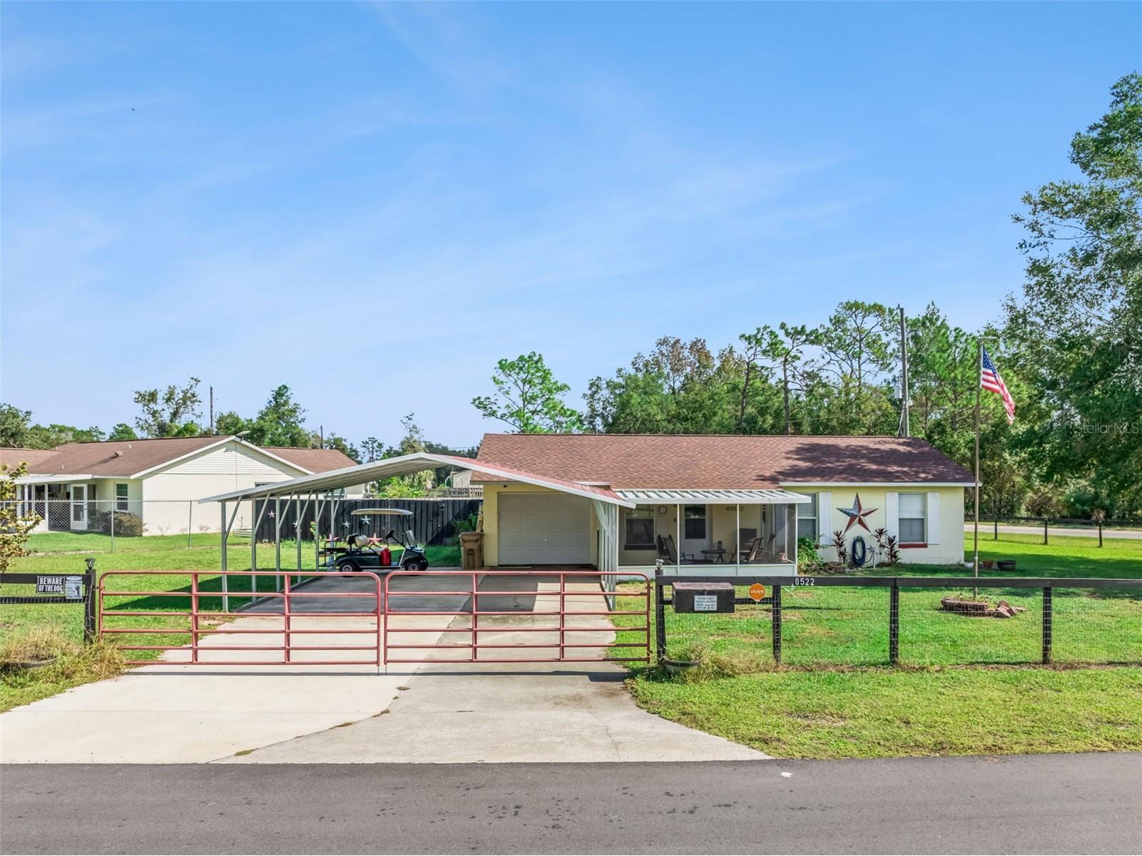 40522 W 5th Avenue Umatilla FL 32784 G5102022 image1