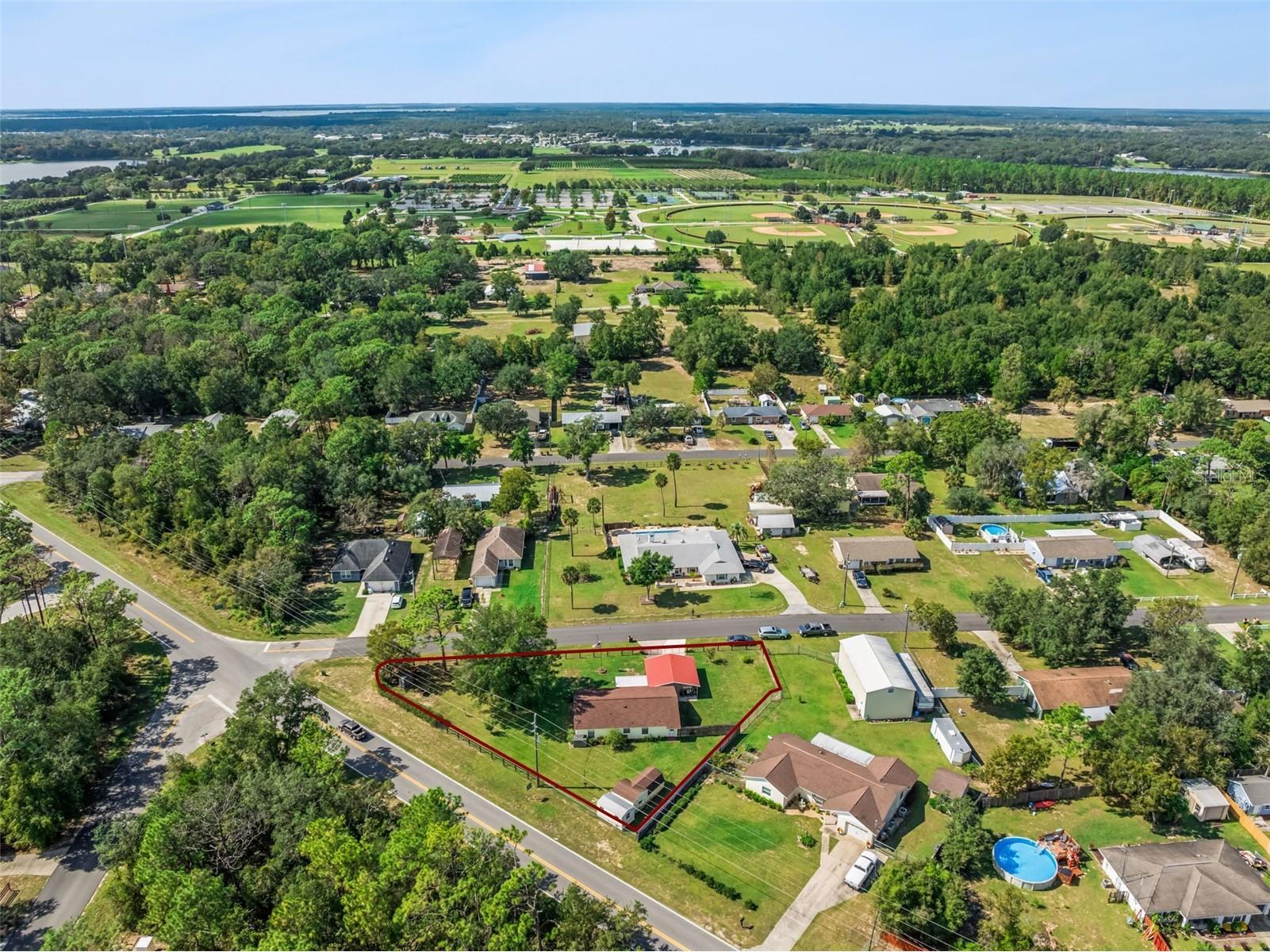 40522 W 5th Avenue Umatilla FL 32784 G5102022 image35