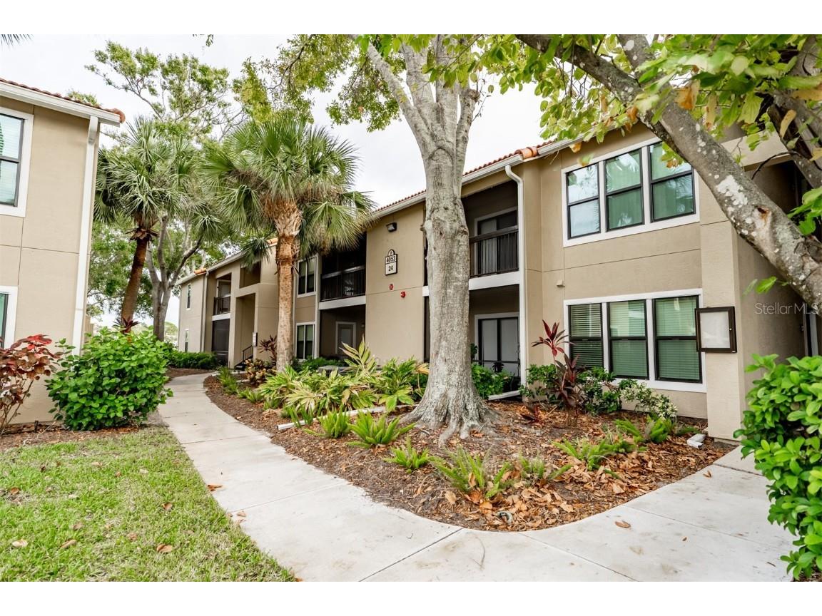 4053 Crockers Lake Boulevard #18 Sarasota FL 34238 A4608125 image1