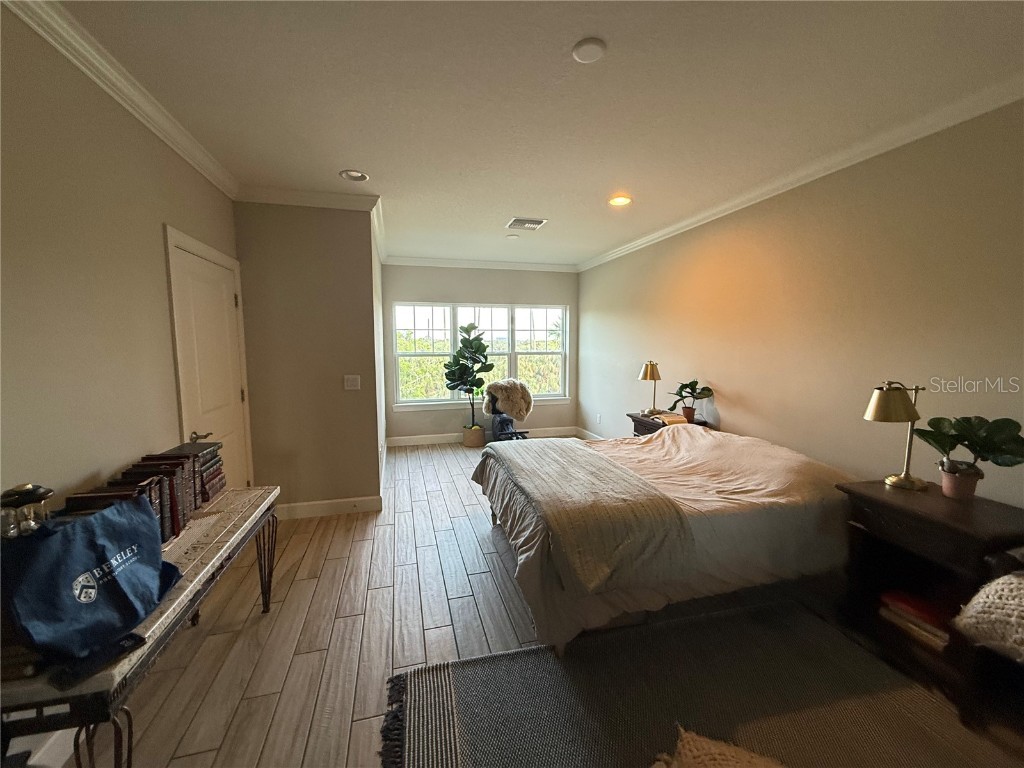 4053 Rocky Shores Dr Tampa FL 33634 TB8373777 image16