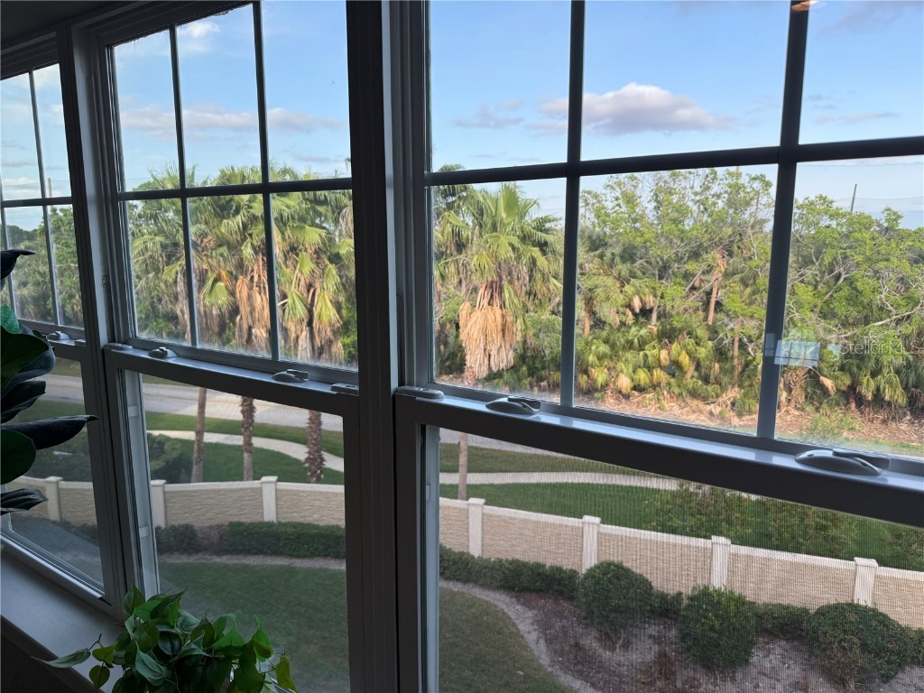 4053 Rocky Shores Dr Tampa FL 33634 TB8373777 image20