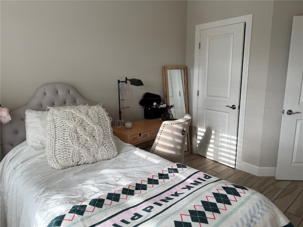 4053 Rocky Shores Dr Tampa FL 33634 TB8373777 image25