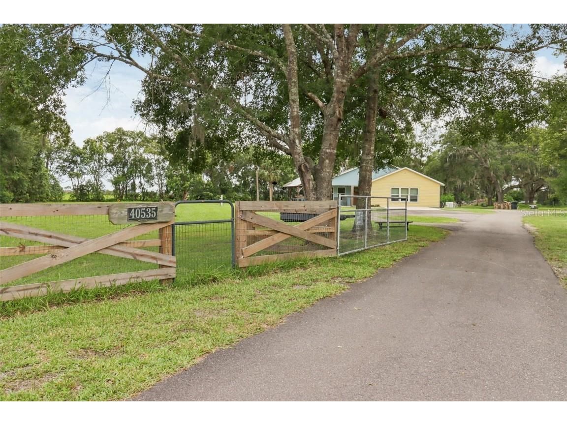 40535 Louise Road Umatilla FL 32784 G5099270 image2