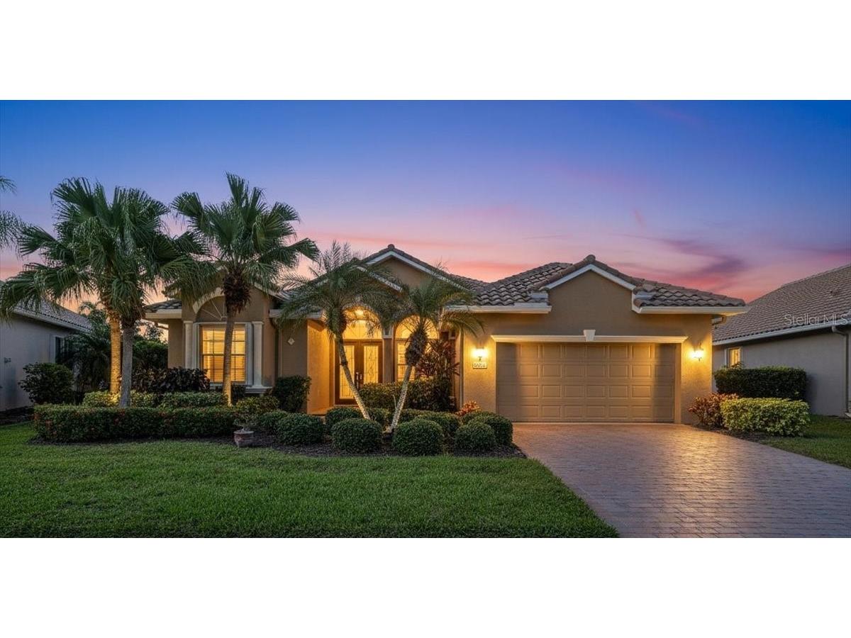 4054 65th Place E Sarasota FL 34243 A4676123 image1