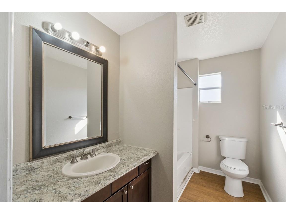 40542 W 3rd Avenue Umatilla FL 32784 O6361523 image3