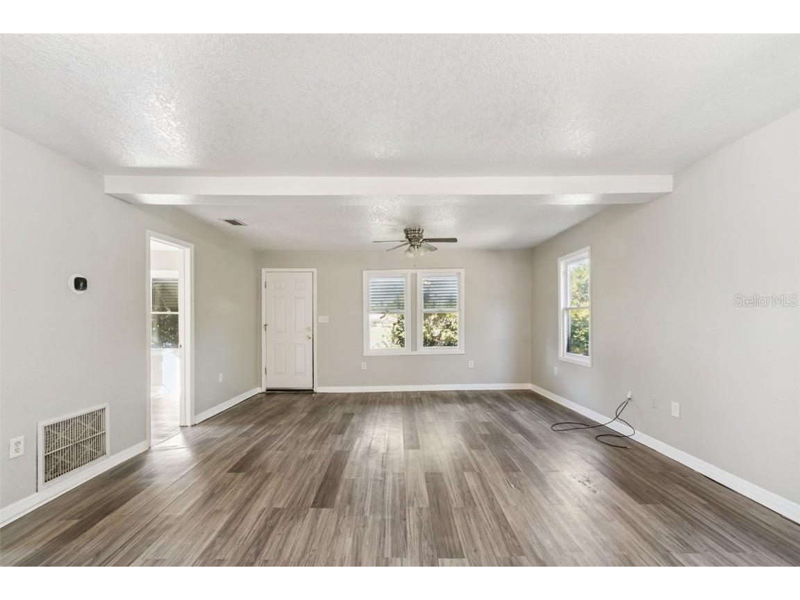 40542 W 3rd Avenue Umatilla FL 32784 O6361523 image4