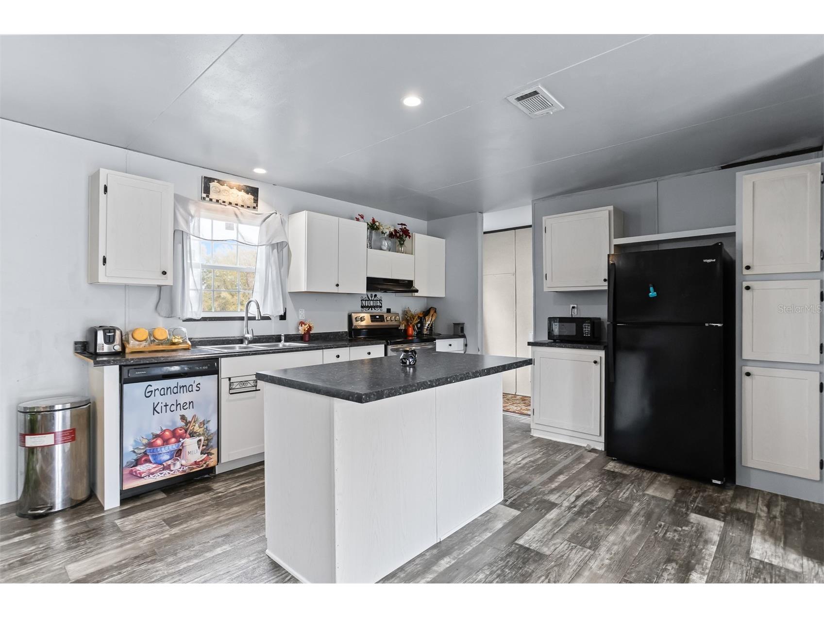 40545 Stewart Road Zephyrhills FL 33540 TB8482622 image9