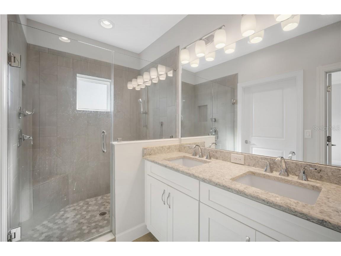 4055 Rocky Shores Drive Tampa FL 33634 TB8442147 image20