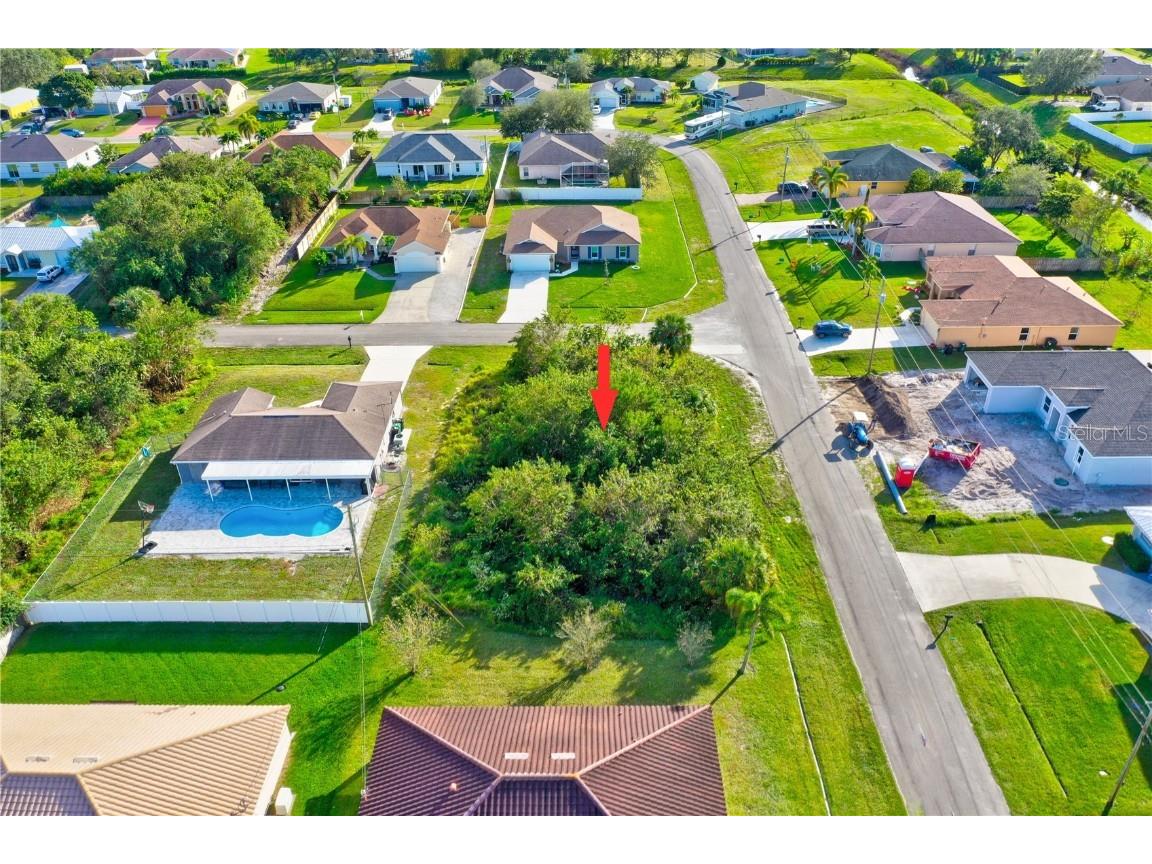 4055 SW Halcomb Street Port Saint Lucie FL 34953 U8185419 image1