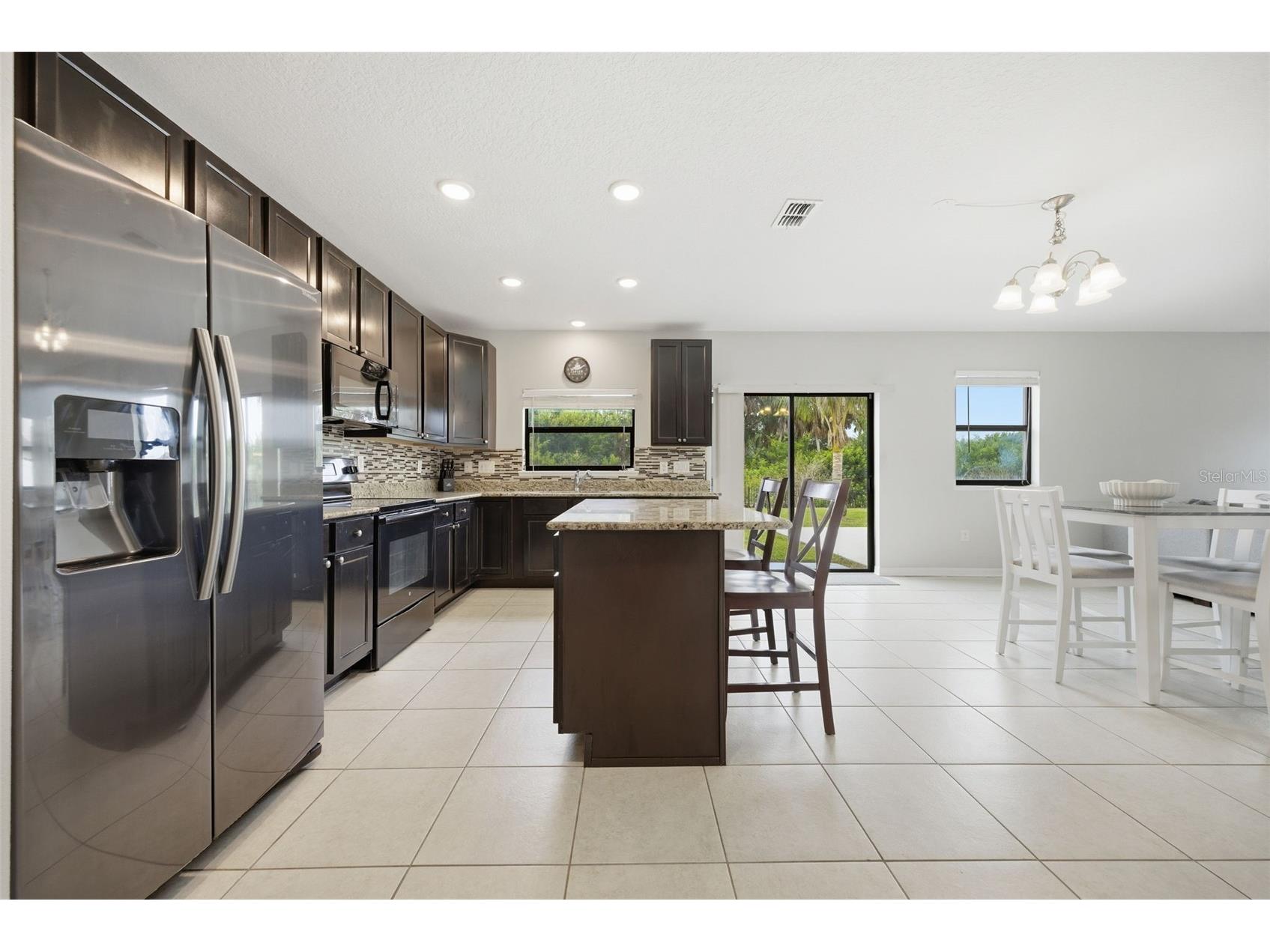 4055 Wayfarer Way Palmetto FL 34221 A4697182 image10