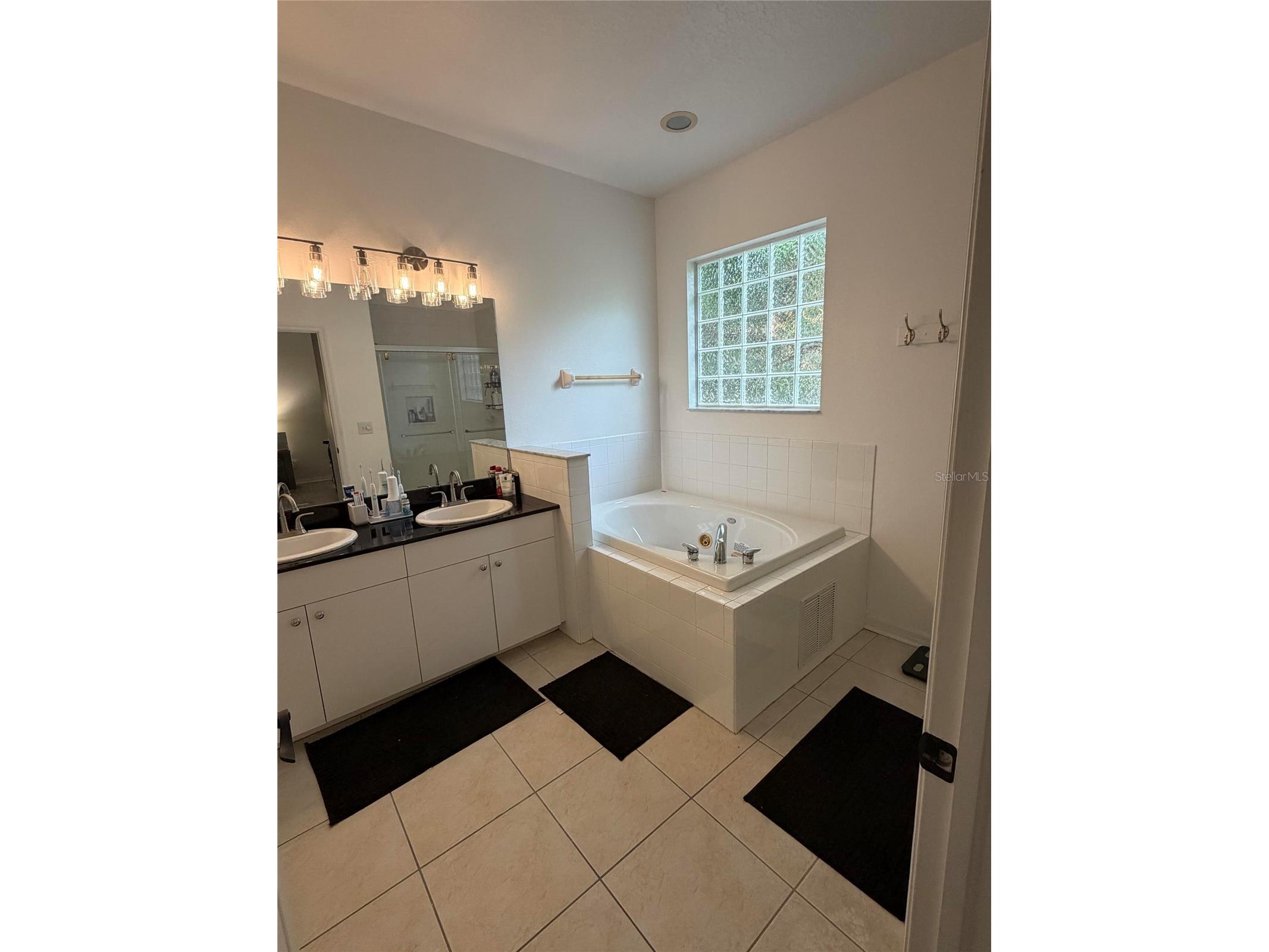 4056 Alan Drive Largo FL 33771 O6406898 image15