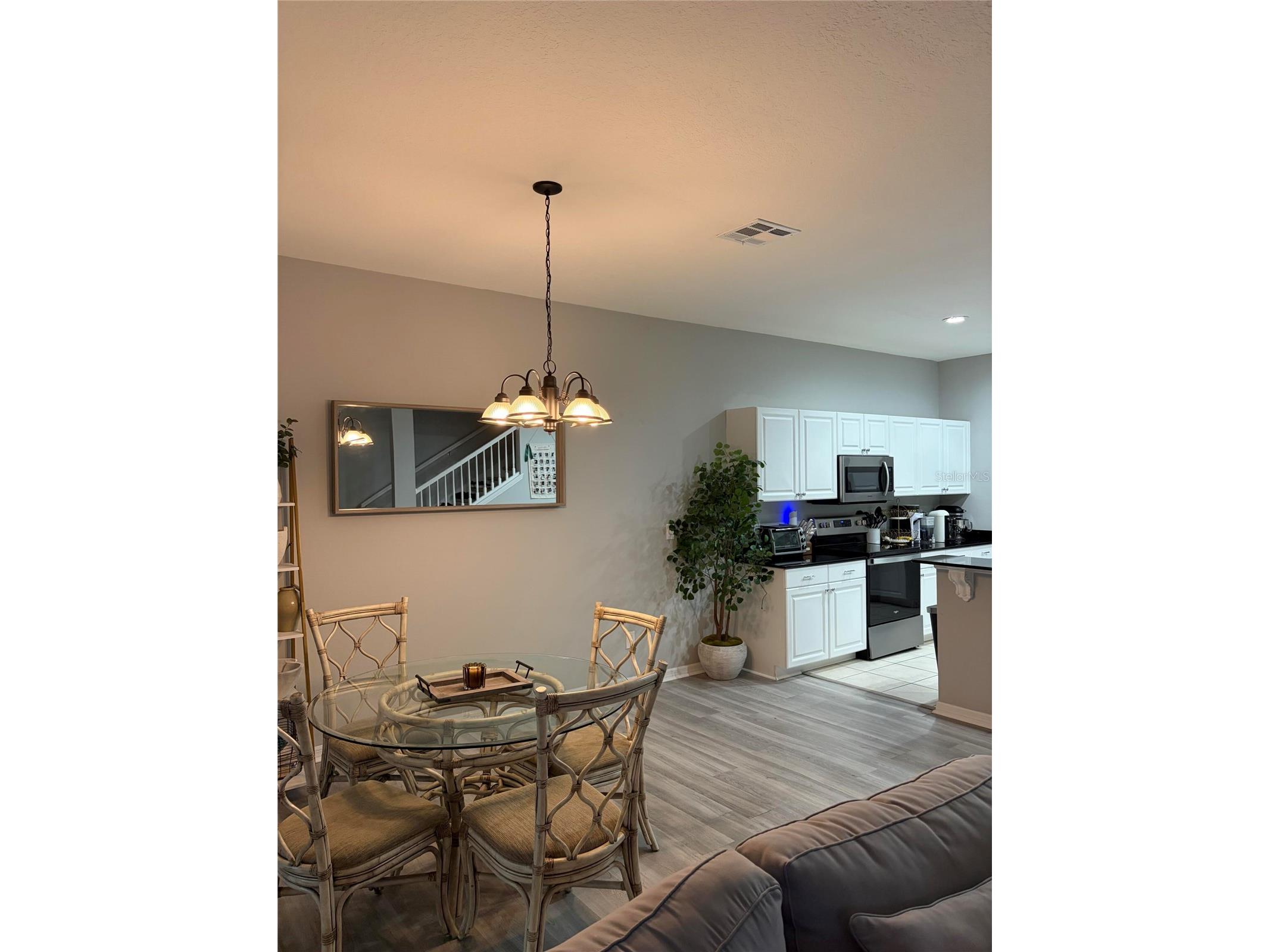 4056 Alan Drive Largo FL 33771 O6406898 image9