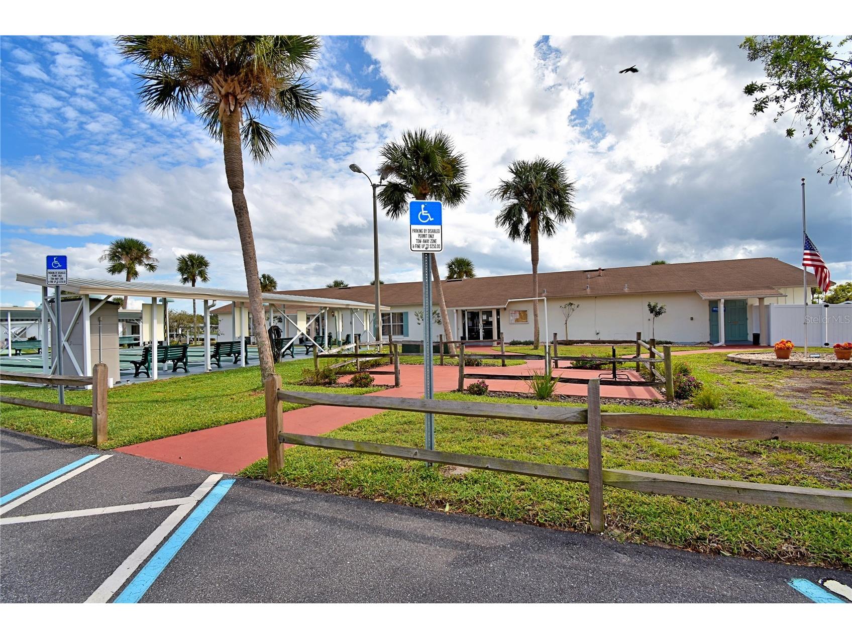 4056 Rolling Oaks Drive Winter Haven FL 33880 - Dinner Lake P4937783 image53