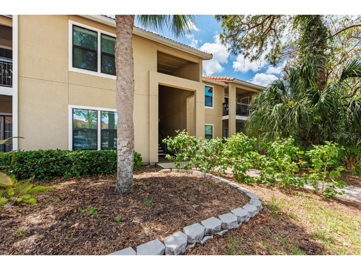 4057 Crockers Lake Boulevard #13 Sarasota FL 34238 A4600554 image1