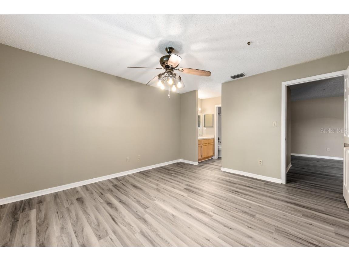 4057 Crockers Lake Boulevard #13 Sarasota FL 34238 A4653833 image10