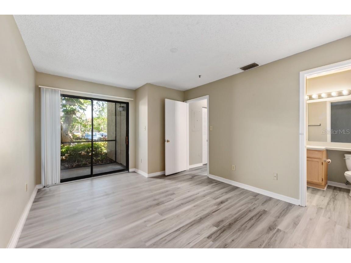 4057 Crockers Lake Boulevard #13 Sarasota FL 34238 A4653833 image25