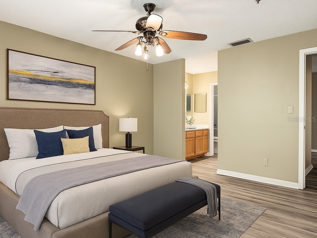 4057 Crockers Lake Boulevard #13 Sarasota FL 34238 A4653833 image9