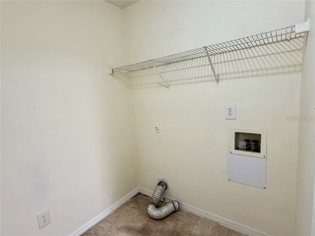 4057 Crockers Lake Boulevard #17 Sarasota FL 34238 A4671969 image22