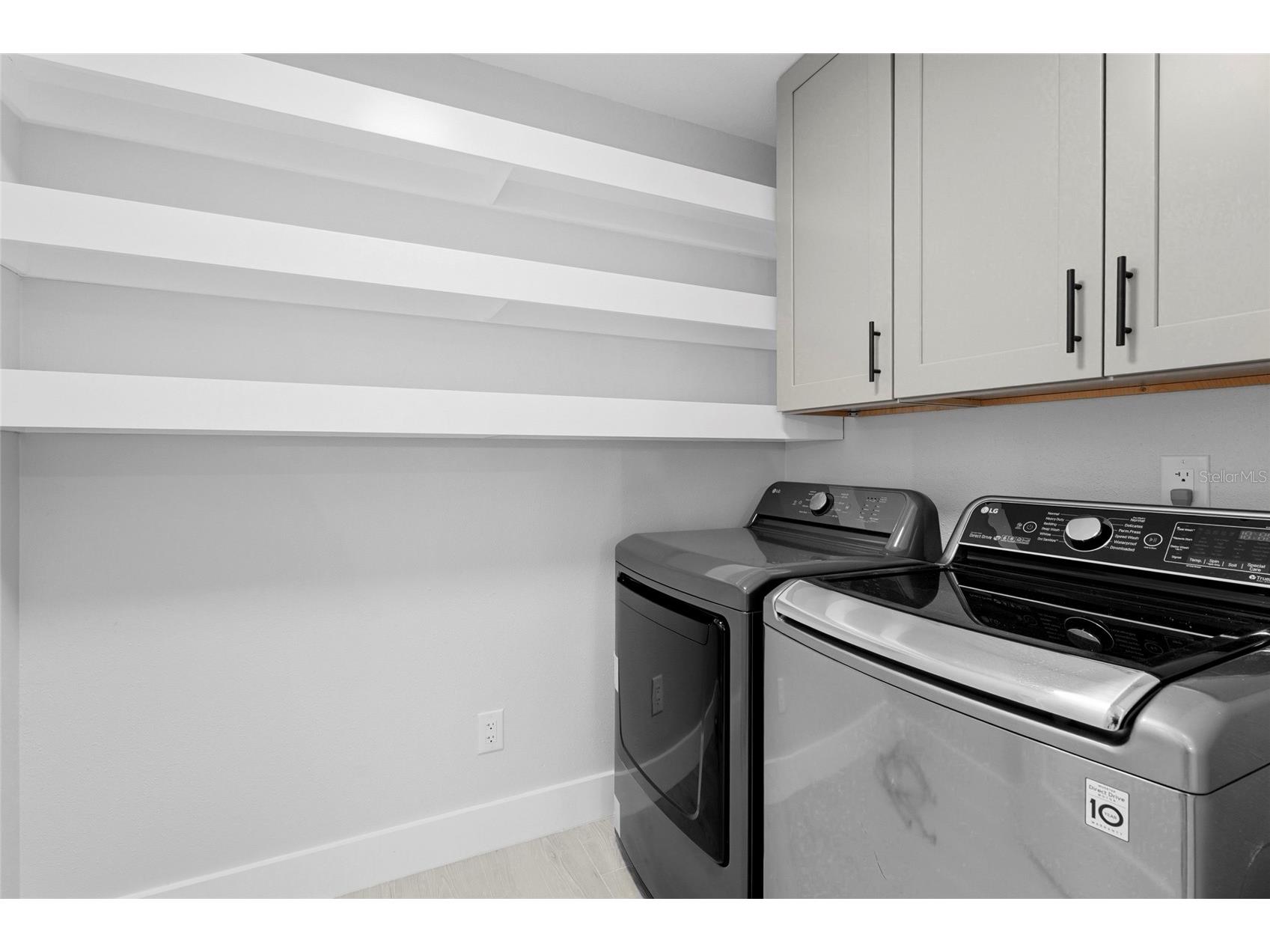 4057 Crockers Lake Boulevard #17 Sarasota FL 34238 A4698350 image36