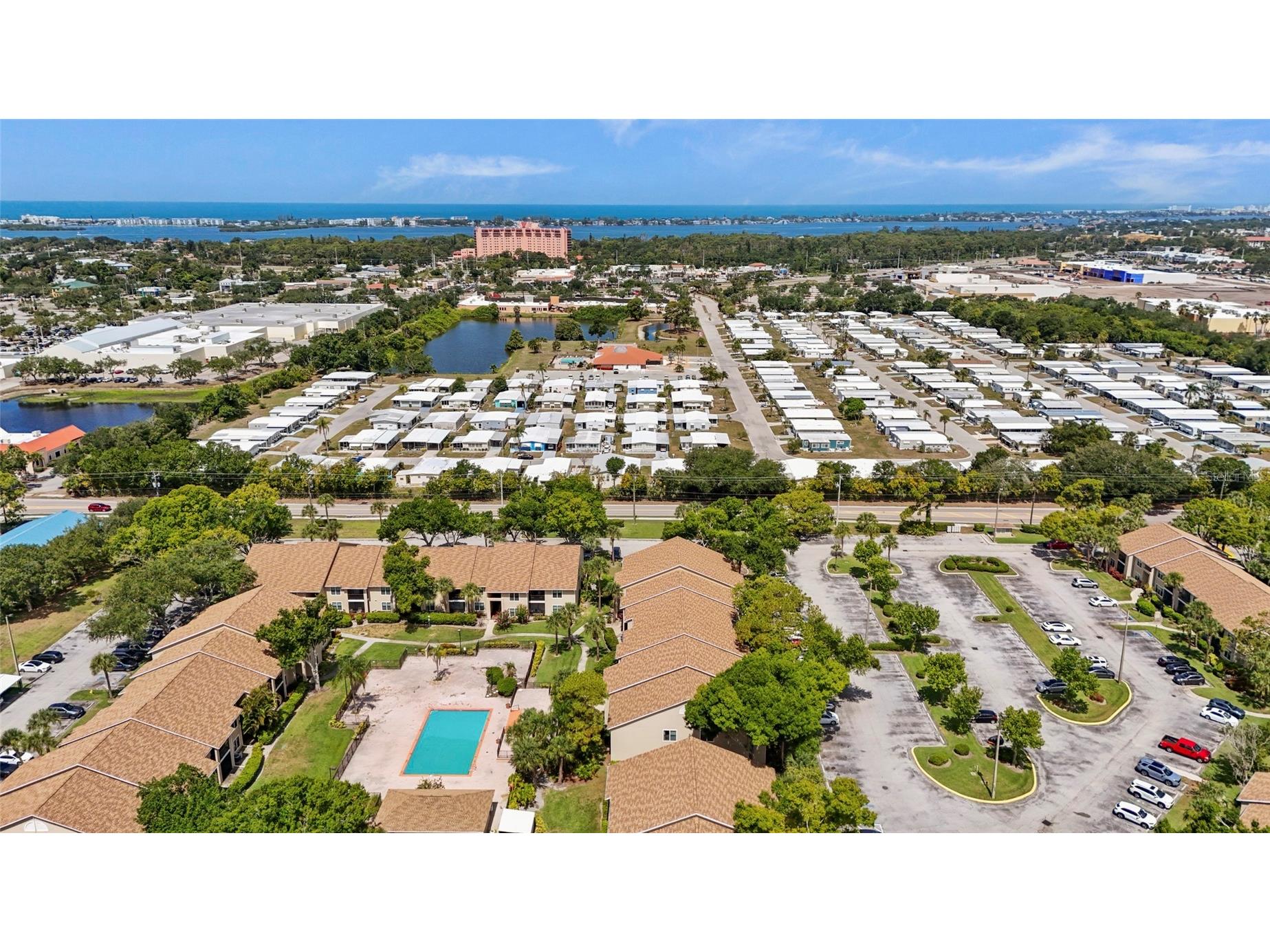 4057 Crockers Lake Boulevard #17 Sarasota FL 34238 A4698350 image47