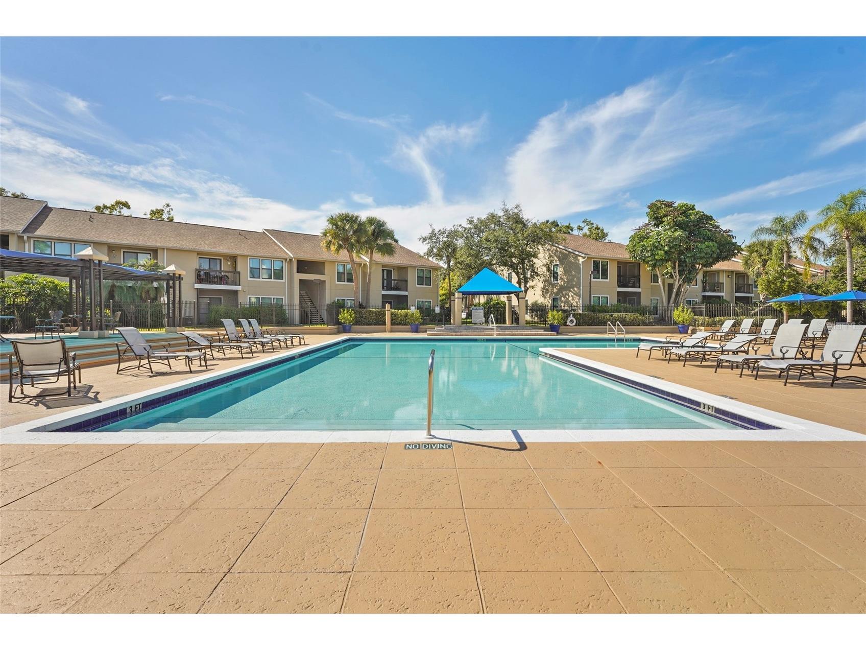 4057 Crockers Lake Boulevard #17 Sarasota FL 34238 A4698350 image58