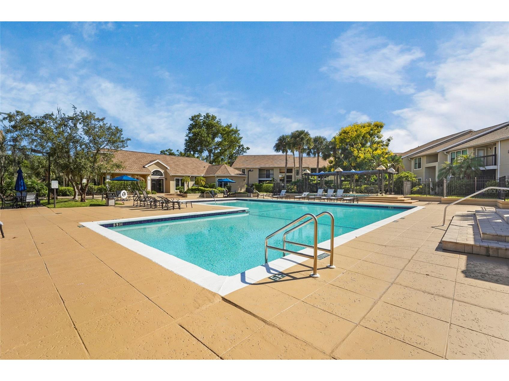 4057 Crockers Lake Boulevard #17 Sarasota FL 34238 A4698350 image59