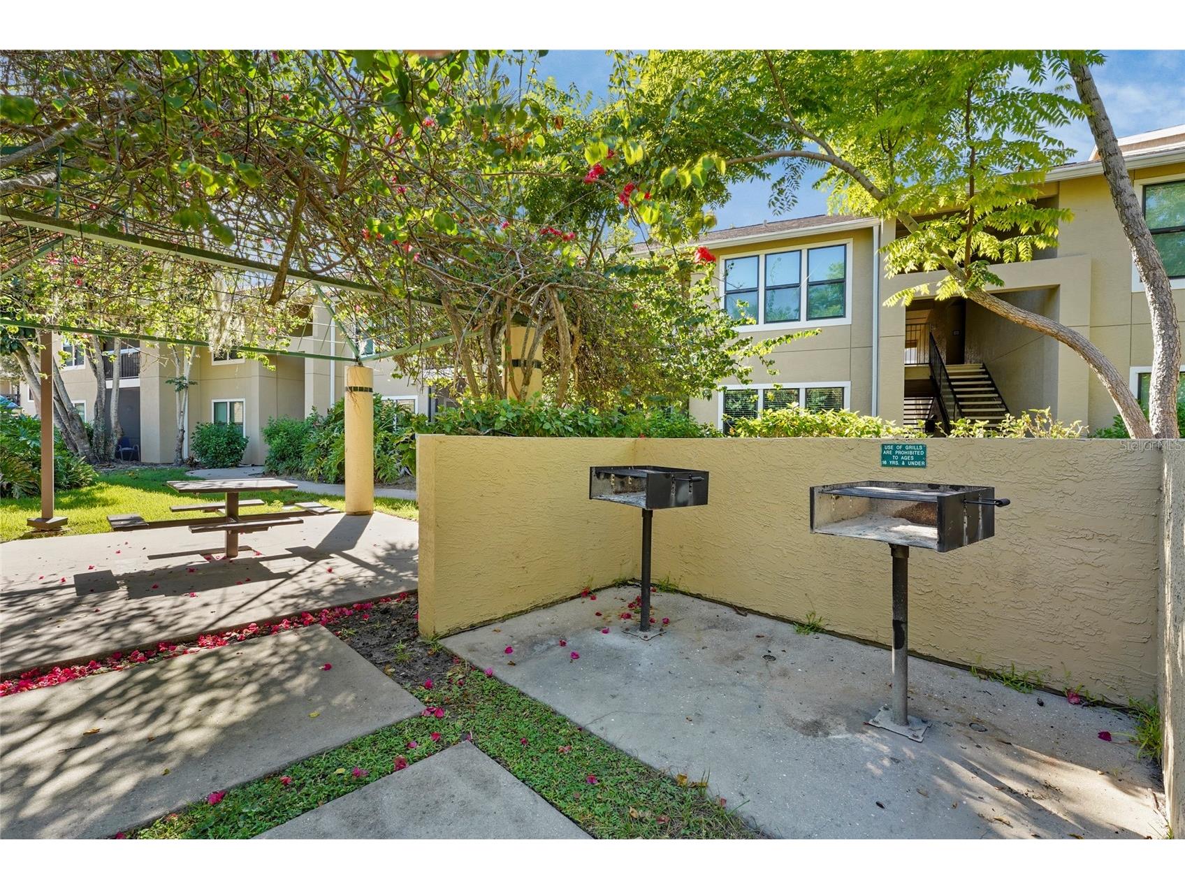 4057 Crockers Lake Boulevard #17 Sarasota FL 34238 A4698350 image65