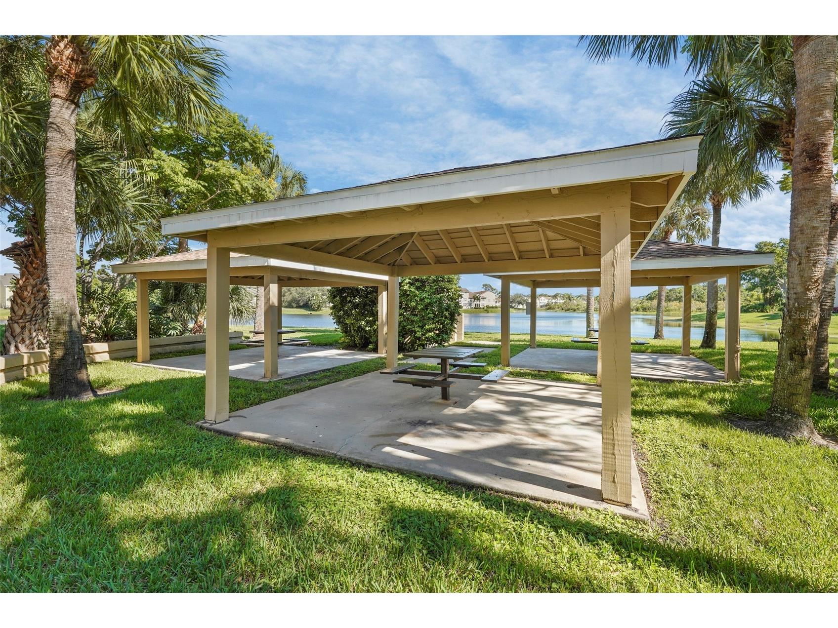 4057 Crockers Lake Boulevard #17 Sarasota FL 34238 A4698350 image72