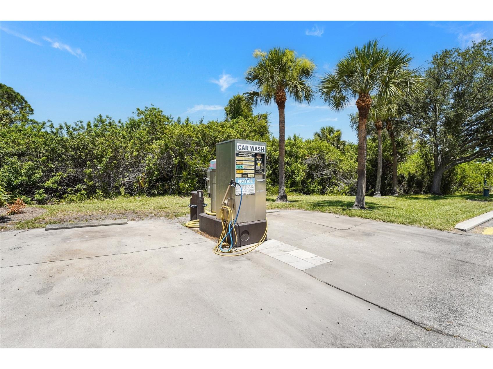 4057 Crockers Lake Boulevard #17 Sarasota FL 34238 A4698350 image74