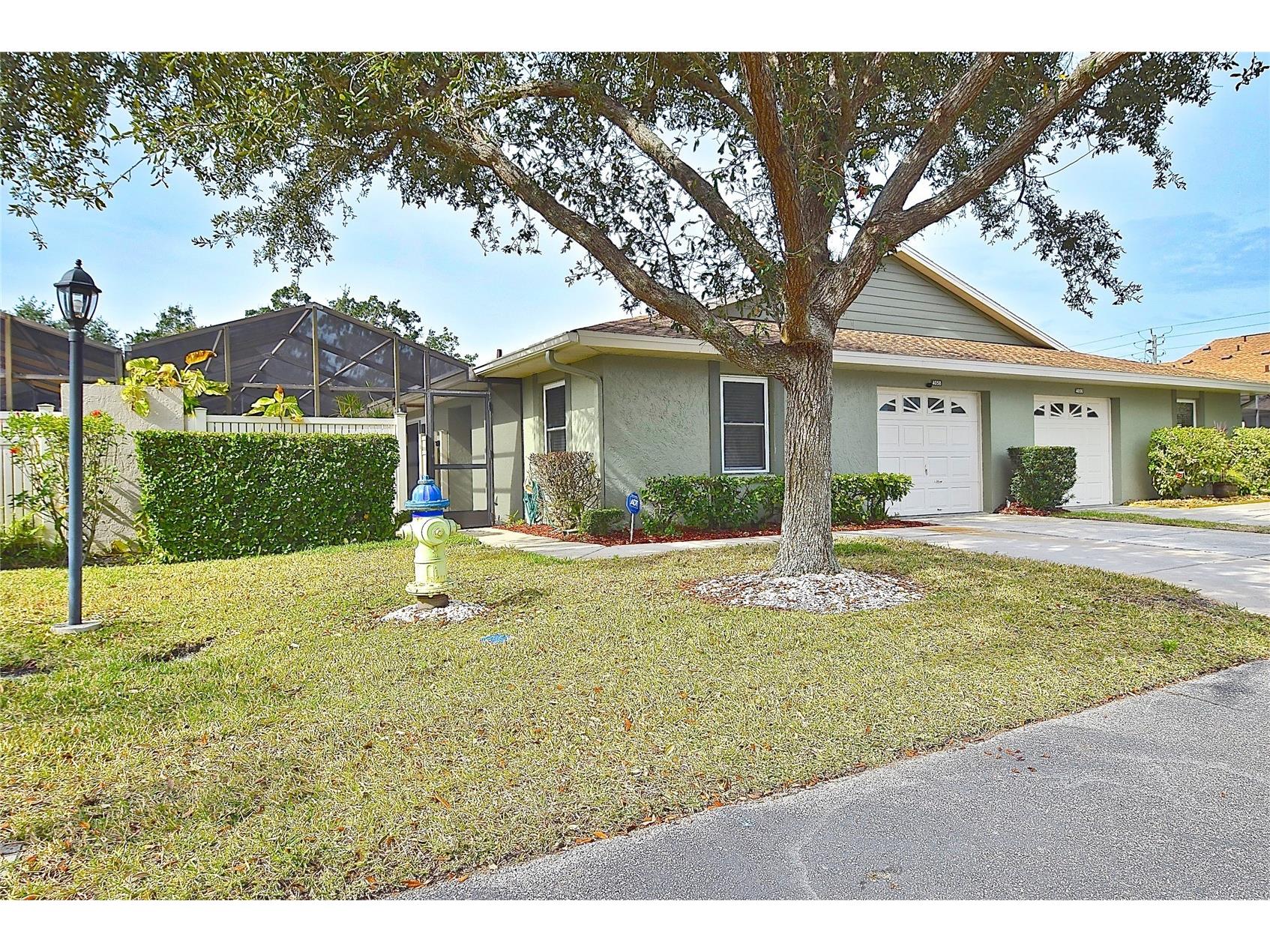 4058 Center Pointe Place #28A Sarasota FL 34233 A4678831 image1