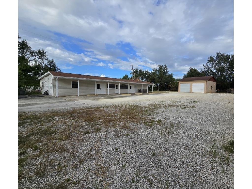 4058 Lamson Avenue Spring Hill FL 34608 W7879638 image1