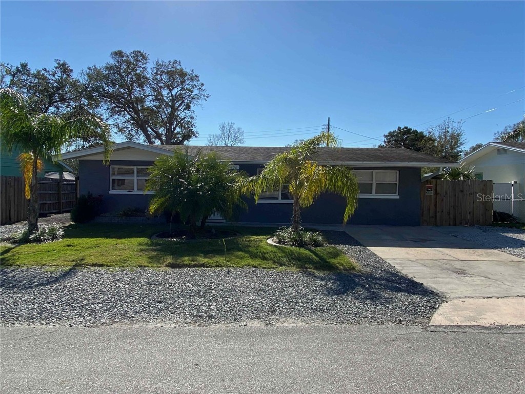 406 Adele Street Edgewater FL 32132 O6084782 image1