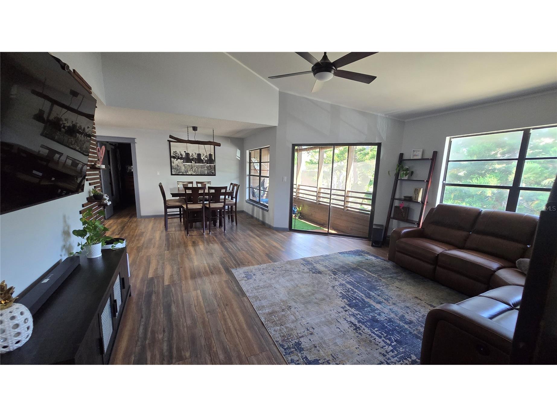 406 Lennox Road W Palm Harbor FL 34683 TB8501228 image2