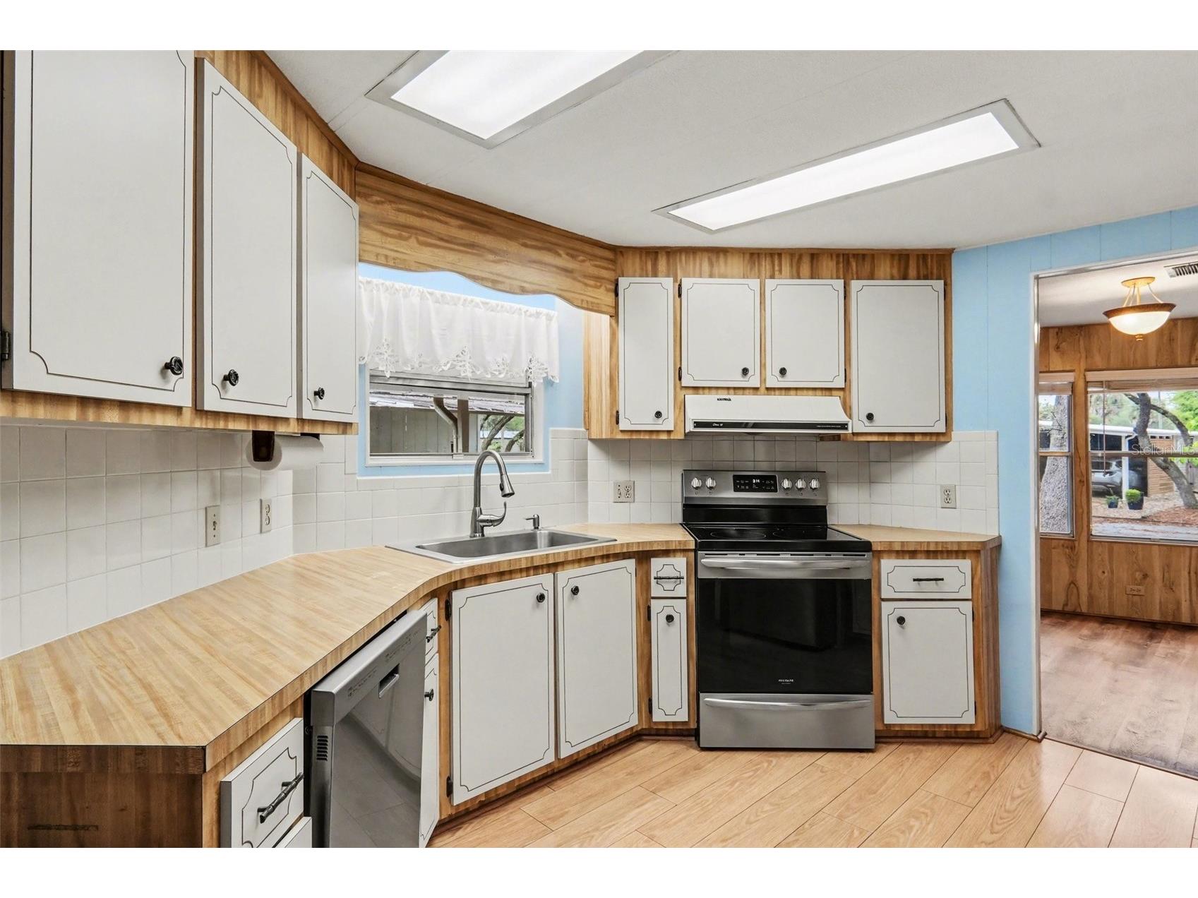 406 N Plantation Boulevard Lake Mary FL 32746 O6395105 image10