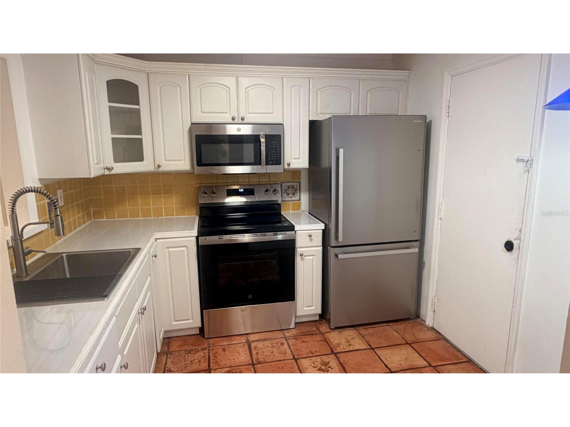 406 NW 68th Avenue #107 Plantation FL 33317 O6427234 image3