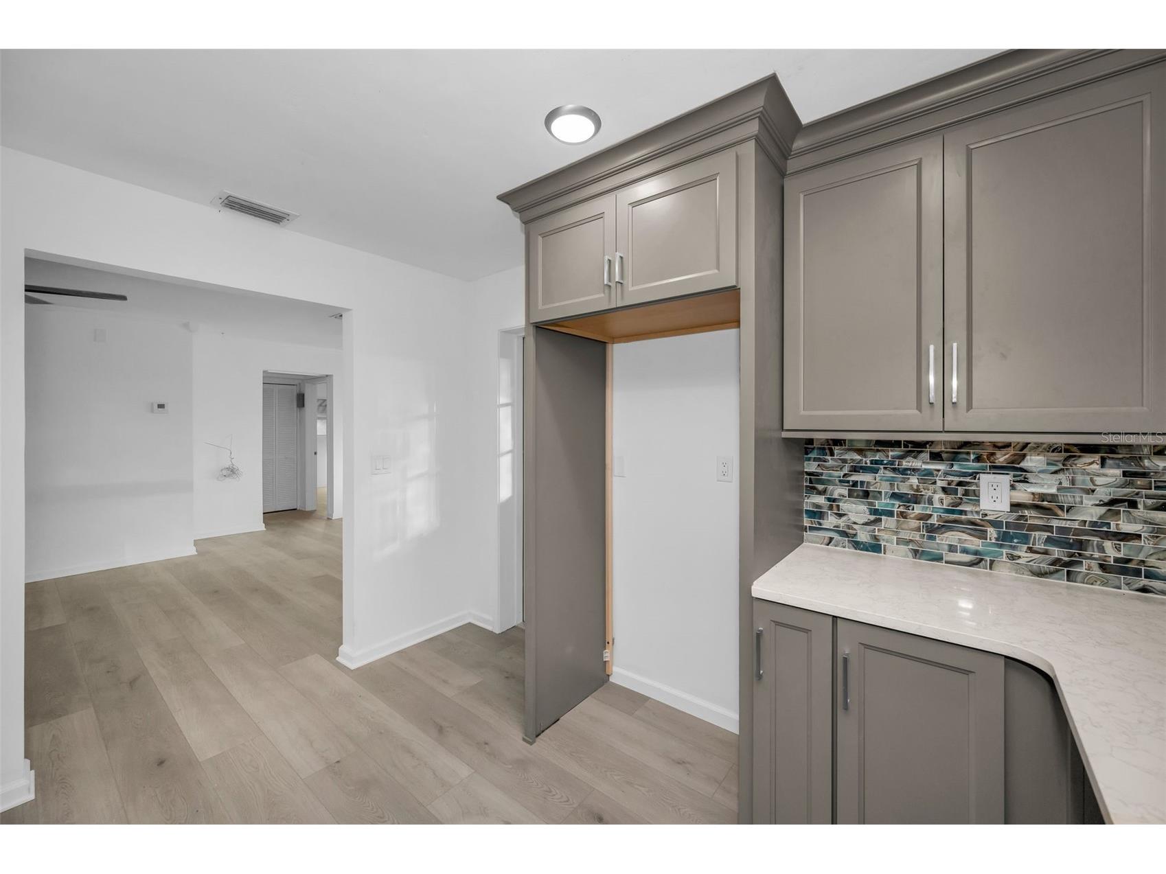 406 Orchid Lane Palm Harbor FL 34683 TB8466778 image11