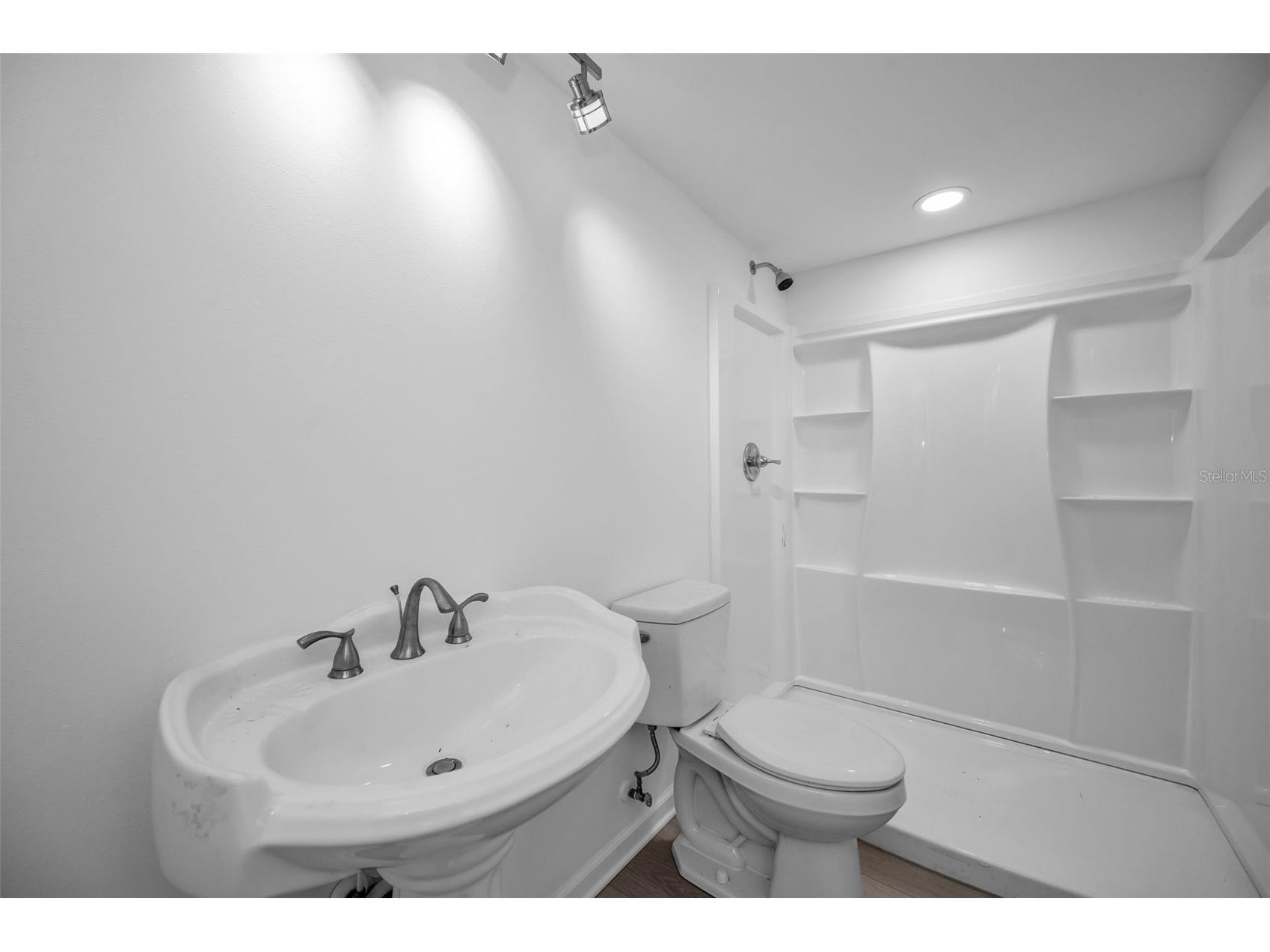 406 Orchid Lane Palm Harbor FL 34683 TB8466778 image14