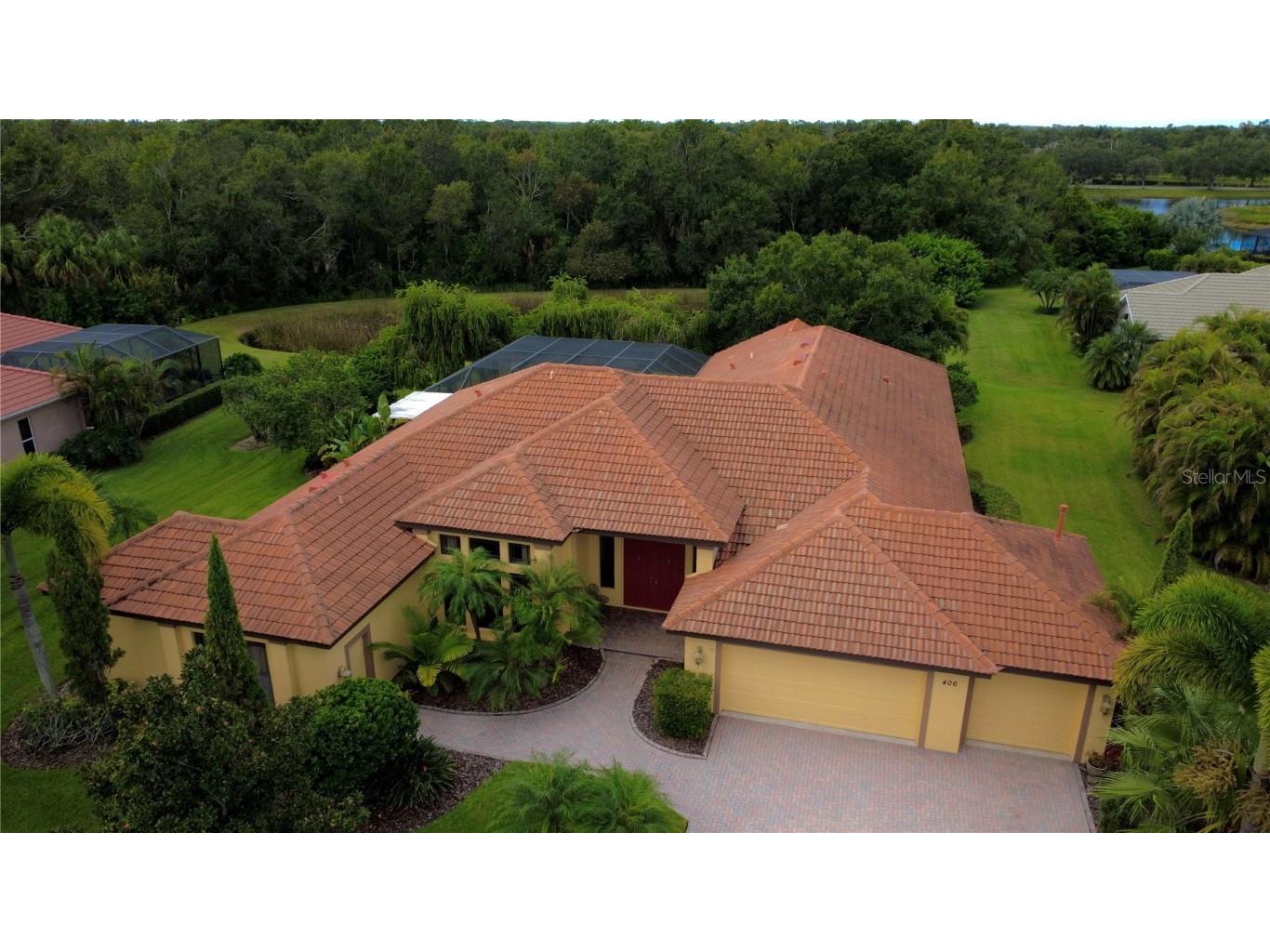 406 Petrel Trail Bradenton FL 34212 A4666070 image1