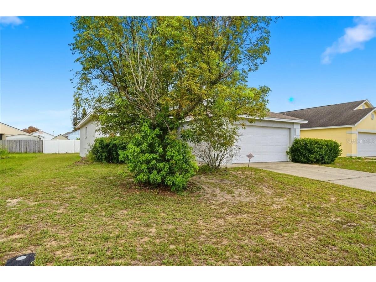 406 Saint Anns Drive Winter Haven FL 33884 P4939176 image2