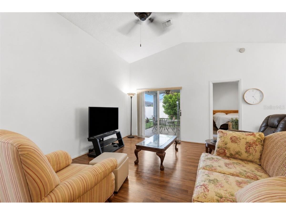 406 Saint Anns Drive Winter Haven FL 33884 P4939176 image8