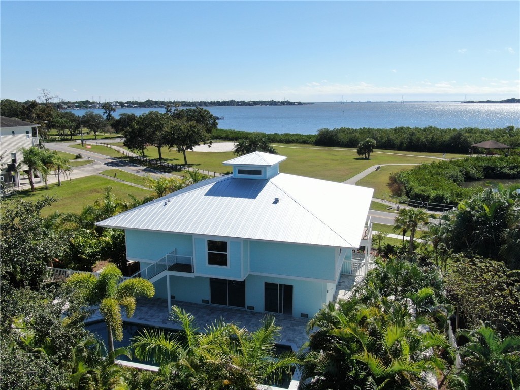 406 Shore Drive W Oldsmar FL 34677 TB8445214 image4