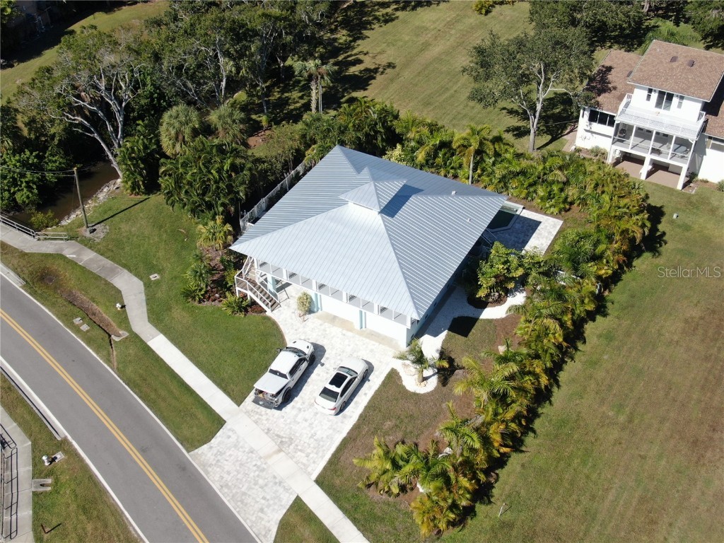 406 Shore Drive W Oldsmar FL 34677 TB8445214 image5