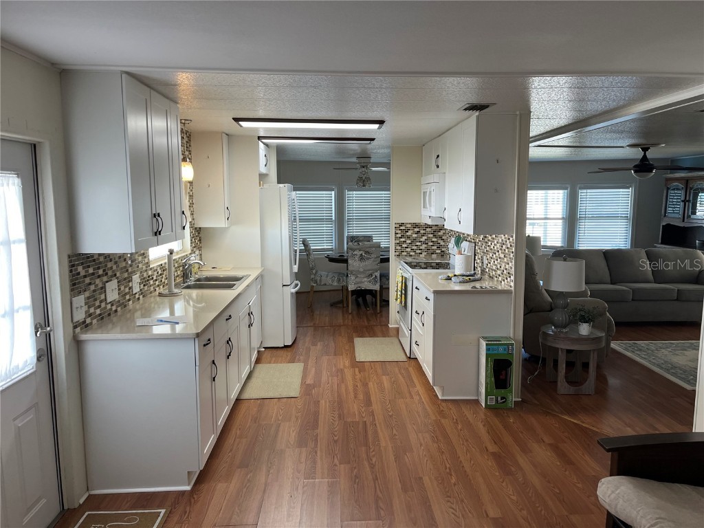 406 Trento Venice FL 34285 N6133817 image17