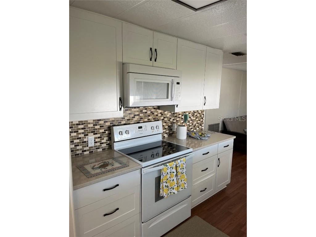 406 Trento Venice FL 34285 N6133817 image43