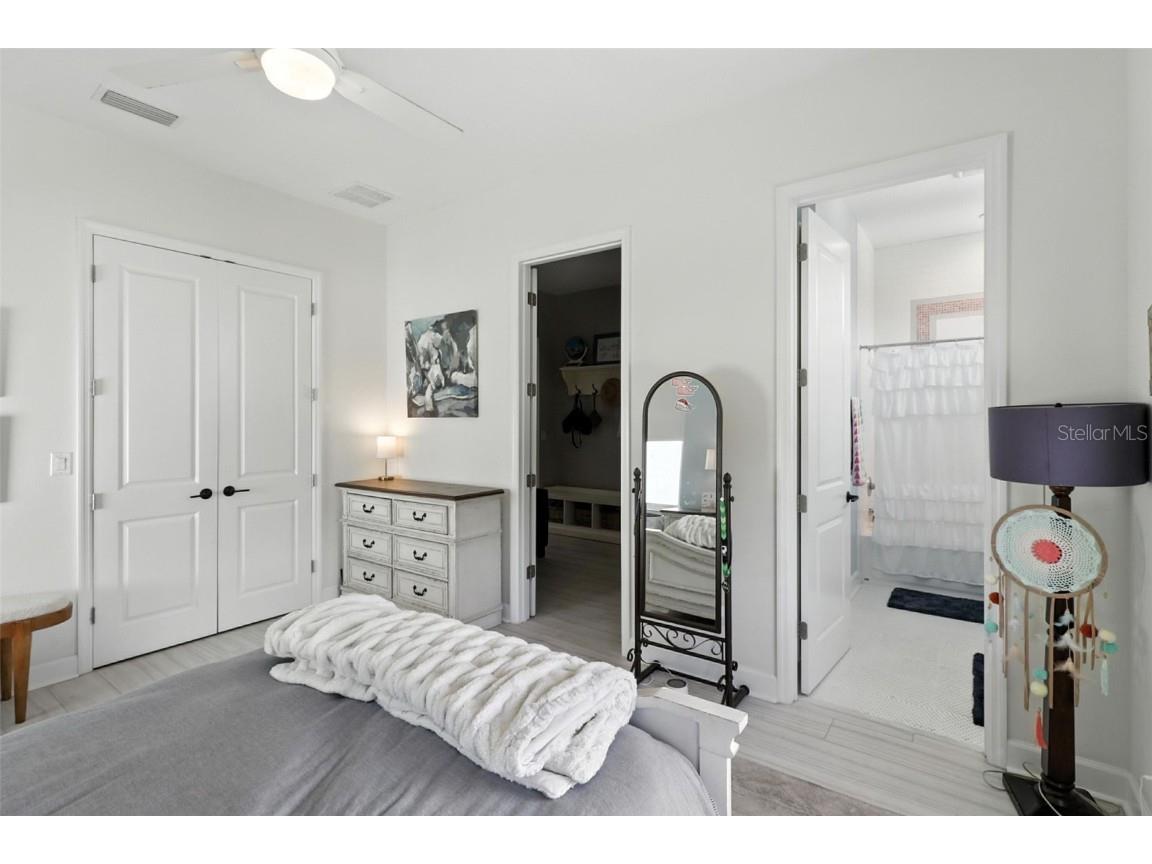 406 Venetian Drive Clearwater FL 33755 TB8409847 image25