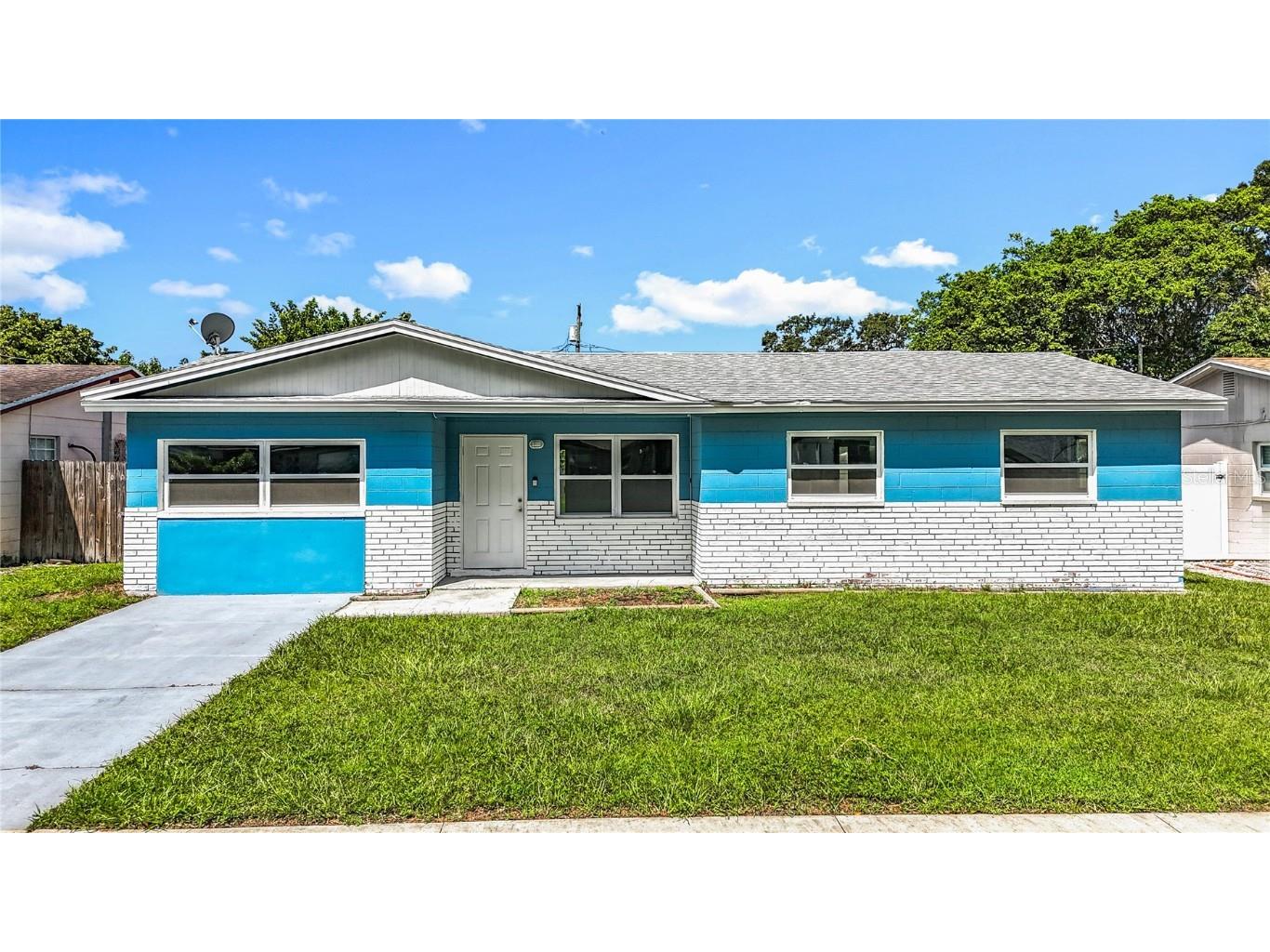 4060 30th Street N Saint Petersburg FL 33714 TB8422056 image1