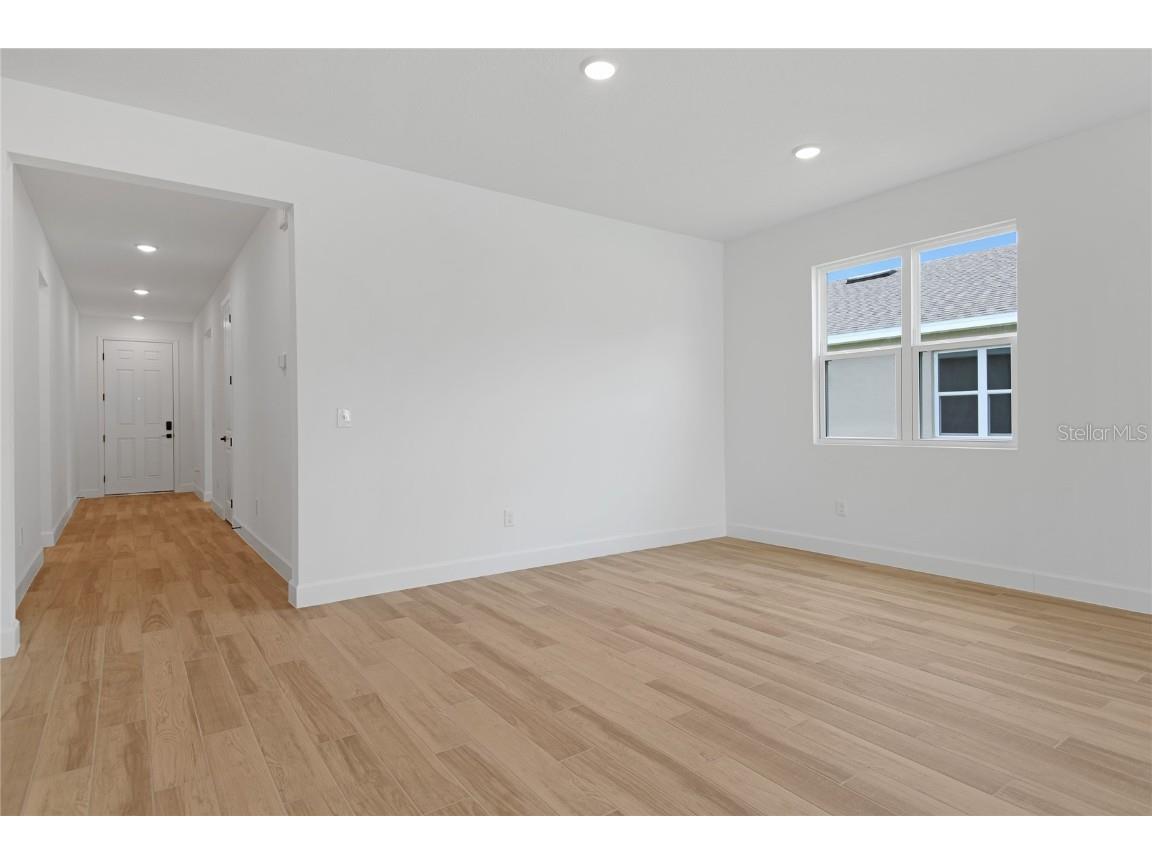 4060 Bannock Avenue Tavares FL 32778 S5115265 image4