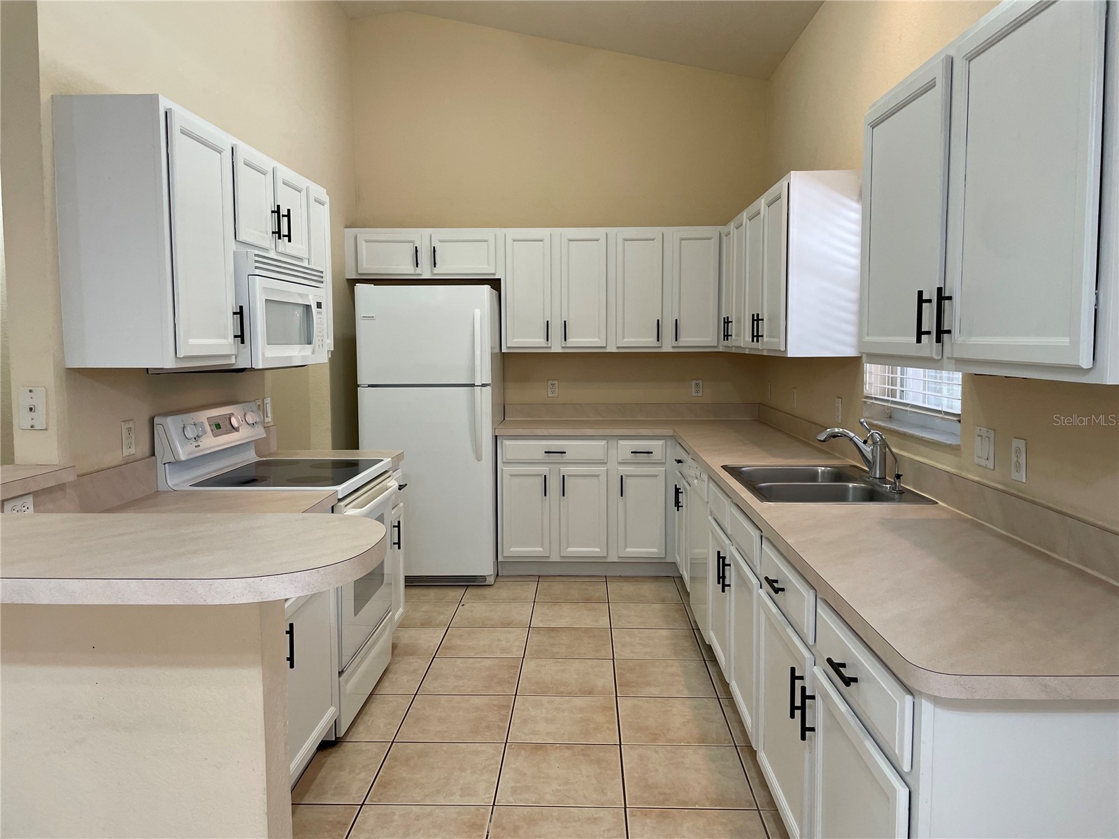 4060 Calatrava Avenue North Port FL 34286 A4698293 image4