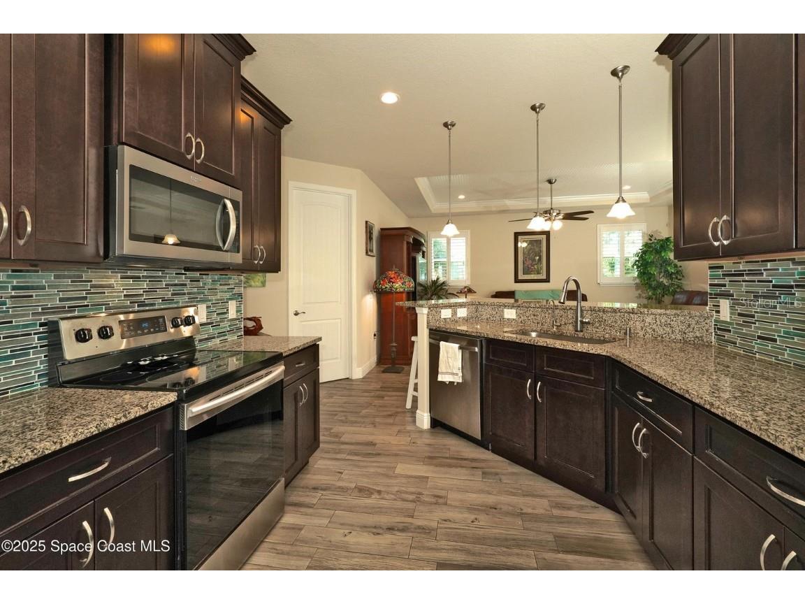 4060 Edisto Drive Grant FL 32949 V4946289 image31