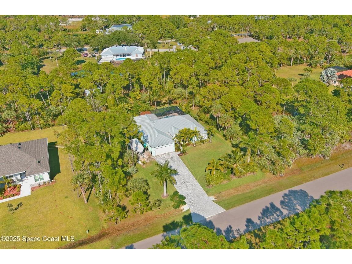 4060 Edisto Drive Grant FL 32949 V4946289 image9